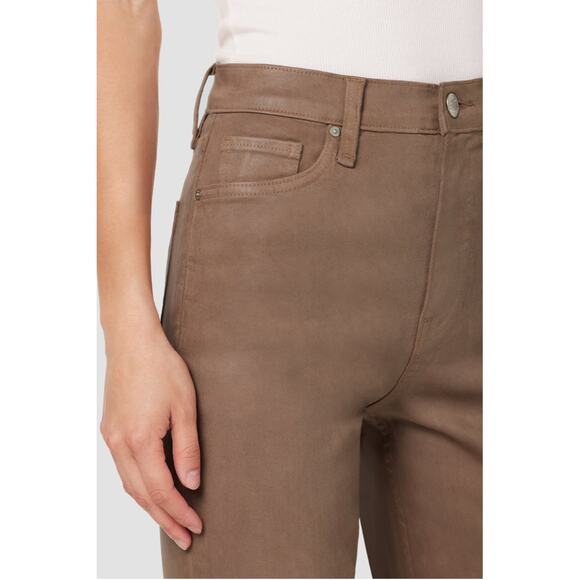 HUDSON NWT Faye Ultra High-Rise Flare Jean in Coated Chincilla // 31 - Picture 4 of 16